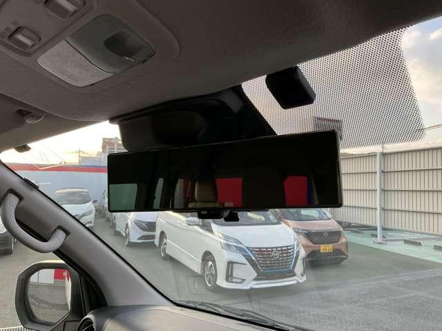 キャラバン チェアキャブ車いす4名仕様 車いすリフター アラウンドビュー(16枚目)