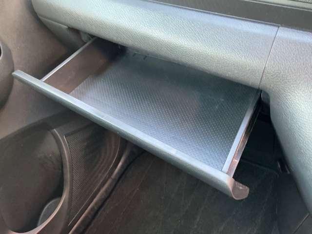 デイズ ６６０　ハイウェイスターＸ　９インチメモリーナビ　アラウンドビュー　ブレーキサポート　禁煙　全周囲カメラ　ＬＥＤ　ドライブレコーダー　イモビライザー　１オーナー　インテリジェントキー　ＥＴＣ　レーンキープ　バックカメラ　ナビＴＶ　アイドリングストップ　オートエアコン（16枚目）