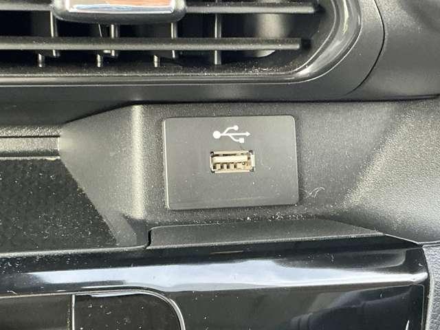 デイズ ６６０　Ｘ　純正９インチメモリーナビ　アラウンドＭ　踏み間違え防止　禁煙　スマートキー　イモビライザー　バックカメラ　１オーナー　ＥＴＣ　レーンキープ　アイドリングストップ　ドライブレコーダー　キーレス　フルオートエアコン　ナビＴＶ　ＰＳ（13枚目）