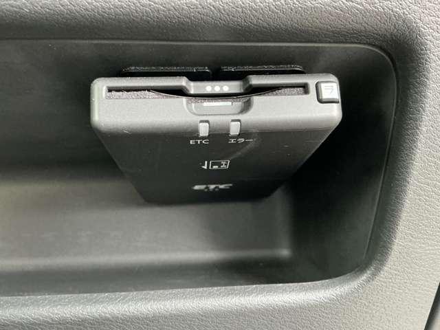 デイズ ６６０　Ｘ　純正９インチメモリーナビ　アラウンドＭ　踏み間違え防止　禁煙　スマートキー　イモビライザー　バックカメラ　１オーナー　ＥＴＣ　レーンキープ　アイドリングストップ　ドライブレコーダー　キーレス　フルオートエアコン　ナビＴＶ　ＰＳ（15枚目）