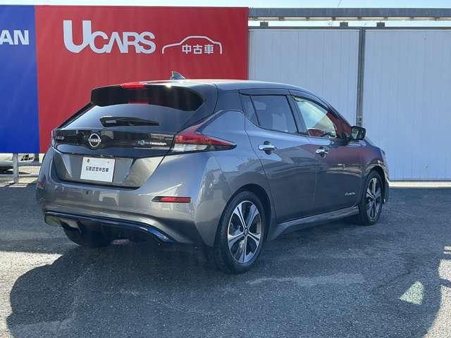 リーフ Ｘ　Ｖセレクション　寒冷地仕様　４０ｋｗ／ｈ　１２セグメント　レーダークルコン　３６０°カメラ　踏み間違い防止装置　ＬＥＤランプ　セキュリティ　ドライブレコーダー　禁煙　１オーナー　ＥＴＣ　インテリキー　レーンキープアシスト　サイドエアバッグ　パワーウィンドウ（2枚目）