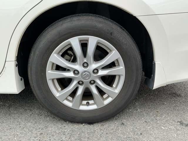 ティアナ ２．５　ＸＬ　ナビＡＶＭパッケージ　アラウンドビュー　前後ドライブレコーダー　オートクルーズ　地デジ　キーレススタート　パワーウインドウ　全方位モニター　オートエアコン　バックカメラ　カーテンエアバッグ　インテリキー　ＥＴＣ　禁煙車（32枚目）