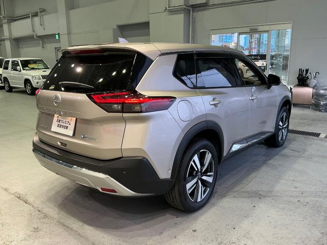 エクストレイル Ｇ　ｅ－４ＯＲＣＥ　４ＷＤ　メーカーナビ　前後ドラレコ試乗車　試乗車　１オーナー　パークアシスト　寒冷地仕様　ＬＥＤヘッドランプ　ナビＴＶ　スマートキー　レーダークルーズ　ＬＫＡ　キーフリー　ＥＴＣ　４ＷＤ　アルミホイール　メモリーナビ　ドライブレコーダー　ＰＳ（50枚目）