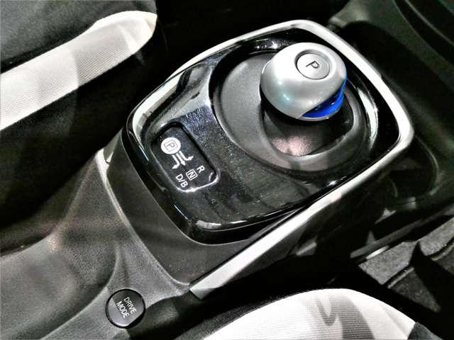 ノート 1.2 e-POWER X メモリーナビ バックカメラ ワンオーナー Rカメラ 運転席助手席エアバック レーンキープ AUTOエアコン 1オーナー 盗難防止システム ナビTV 運転席エアバッグ キーレスエントリー LEDヘッド ドラレコ ETC車載器 パワーウィンドウ(18枚目)