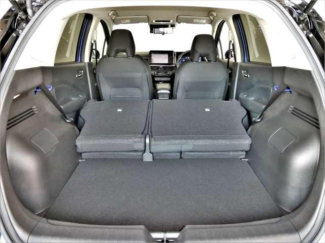 ノート 1.2 X NissanConnectナビ アラウンドM リアカメラ 衝突被害軽減ブレ-キ 全方位カメラ ETC付 LEDヘッドライト レーンアシスト インテリジェントキー ワンオーナー ドラレコ アイドリングストップ 盗難防止システム フルセグTV ABS(10枚目)