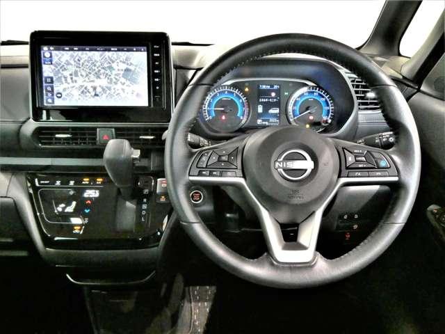 ルークス ６６０　ハイウェイスターＧターボ　アーバンクロム　プロパイロット　エディション　大画面ナビ　アラウンドＭ　展示試乗車　インテリジェントキー　アルミホイール　レーダークルーズコントロール　セキュリティ　ＬＥＤヘッドライト　アイドリングストップ　サイドカメラ　レーンキープアシスト　メモリーナビ　エアコン　ＥＴＣ　キーレス（3枚目）