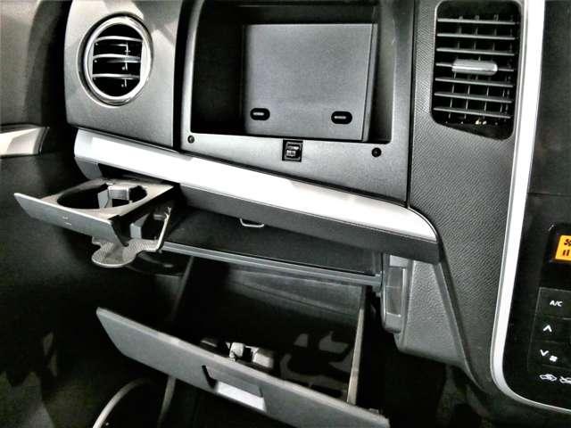 ワゴンRスティングレー 660 スティングレー リミテッドII 運転席シートヒーター 運転席助手席エアバック オ-トエアコン キーレスエントリーシステム スマ-トキ- PS アルミ パワーウィンドウ 運転席エアバッグ ABS 盗難防止付き(17枚目)