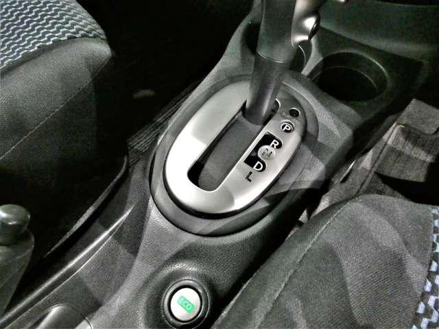 ノート X DIG-S Vセレクションプラスセーフティ メモリーナビ アラウンドビューM iストップ リアカメラ LEDヘッドライト レーンアシスト 盗難防止システム Wエアバック エアバッグ ETC キーフリー PW ABS TVナビ メモリーナビ PS サイドカメラ(19枚目)