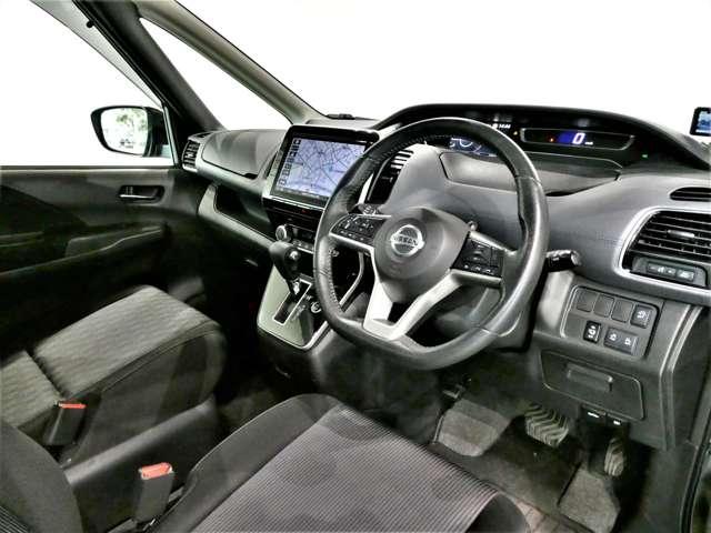 セレナ ハイウェイスター V 大画面ナビ アラウンドM 後席モニター サイドエアバッグ アラウンドビュ- 1オナ アルミ 衝突被害軽減 LDP エアバッグ 両側オートスライドドア LEDライト クルコン インテリジェントキー サイドカメラ メモリーナビ ナビTV ABS(5枚目)