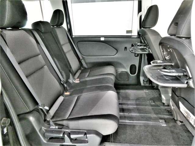 セレナ ハイウェイスター V 大画面ナビ アラウンドM 後席モニター サイドエアバッグ アラウンドビュ- 1オナ アルミ 衝突被害軽減 LDP エアバッグ 両側オートスライドドア LEDライト クルコン インテリジェントキー サイドカメラ メモリーナビ ナビTV ABS(7枚目)