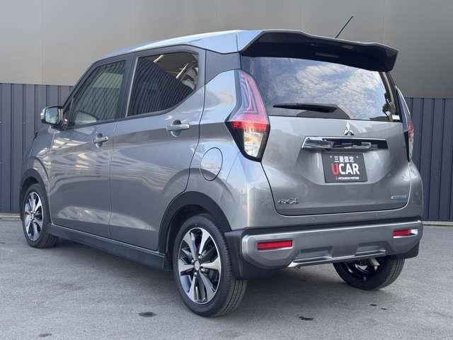 ｅＫクロス Ｇ　プレミアム　マイパイロット・９型ナビゲーション・ＥＴＣ・フロントドラレコ・衝突被害軽減ブレーキ・踏み間違い防止装置・車線逸脱警報装置・マルチアラウンドカメラ・デジタルルームミラー・ブレーキオートホールド（12枚目）