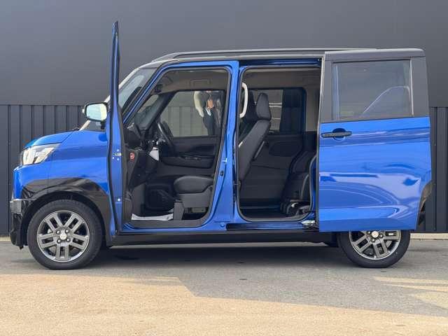 デリカミニ Ｔ　プレミアム　三菱ｅ－アシスト・マイパイロット・高速道路同一車線運転支援機構・車線維持支援機能・レーダークルーズコントロール・マルチアラウンド機能付きデジタルルームミラー・両側ハンズフリーオートスライドドア（12枚目）