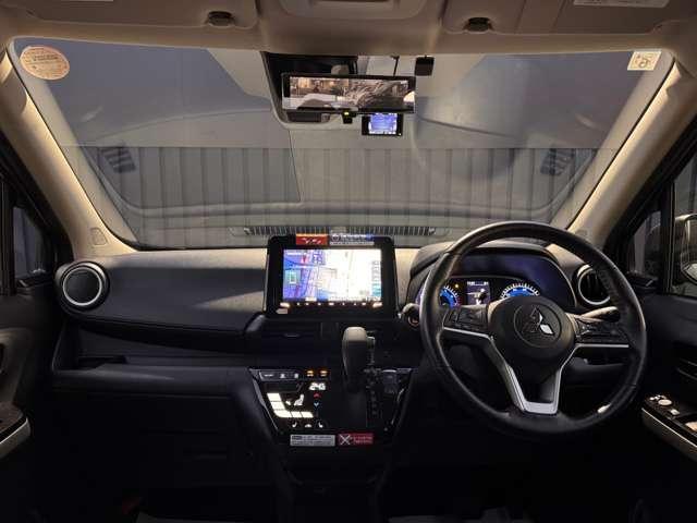 �u���b�N��̃X�|�[�e�B�ȃC���e���A�B