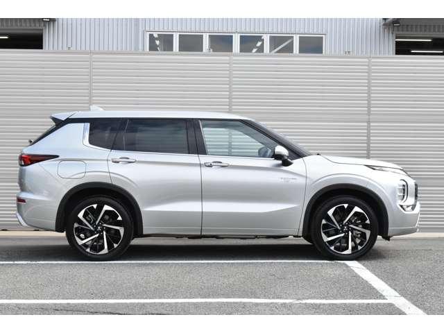 三菱 アウトランダーＰＨＥＶ