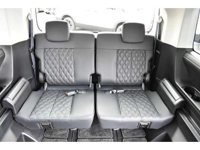 デリカD:5 ブラックエディション 電動サイドステップ ナビ シートヒーター オートクルーズコントロール 両側自動スライドドア パワーバックゲート LEDヘッドランプ 4WD 電動シート スマートキー 全方位カメラ シートヒーター(16枚目)