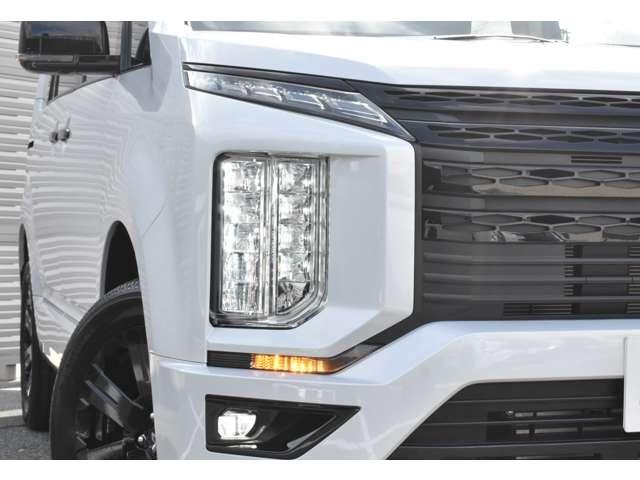 デリカD:5 ブラックエディション 電動サイドステップ ナビ シートヒーター オートクルーズコントロール 両側自動スライドドア パワーバックゲート LEDヘッドランプ 4WD 電動シート スマートキー 全方位カメラ シートヒーター(19枚目)