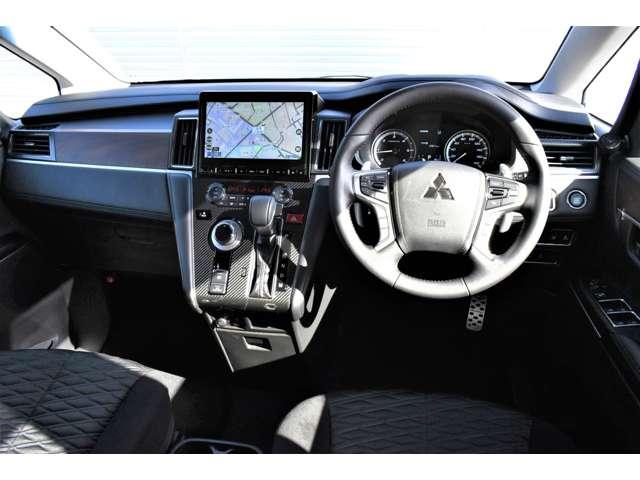 デリカD:5 P ナビ 電動サイドステップ シートヒーター Bモニター 地デジ LEDヘッドランプ DVD再生 ナビTV シートヒーター ETC 4WD 電動シ-ト 寒冷地仕様 メモリナビ ABS 3列 オートエアコン(5枚目)