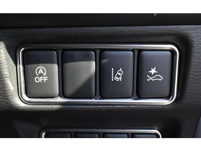 デリカD:5 P ナビ 電動サイドステップ シートヒーター Bモニター 地デジ LEDヘッドランプ DVD再生 ナビTV シートヒーター ETC 4WD 電動シ-ト 寒冷地仕様 メモリナビ ABS 3列 オートエアコン(9枚目)