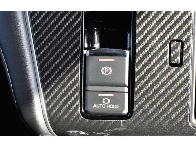 デリカD:5 P ナビ 電動サイドステップ シートヒーター Bモニター 地デジ LEDヘッドランプ DVD再生 ナビTV シートヒーター ETC 4WD 電動シ-ト 寒冷地仕様 メモリナビ ABS 3列 オートエアコン(11枚目)