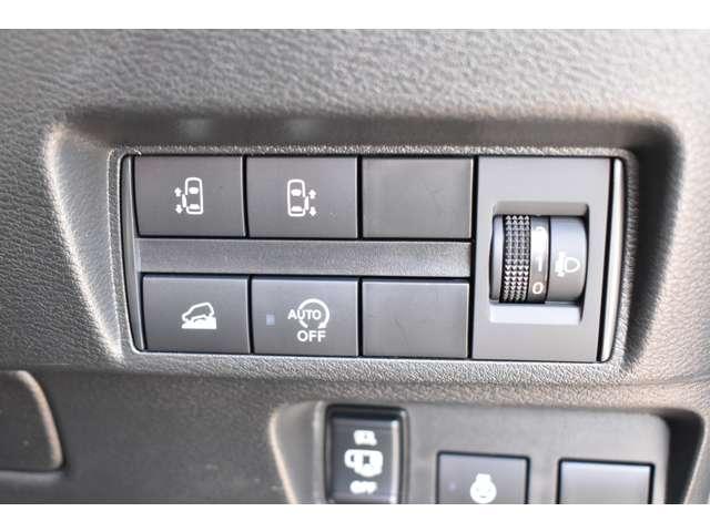 デリカミニ Ｔ　プレミアム　ナビ　電動両側スライドドア　ＭＩ‐ＰＩＬＯＴ　フルセグＴＶ　ＬＥＤランプ　クルコン　キーレスエントリー　ＡＢＳ　エアバッグ　パワステ　ベンチシート　オートエアコン　ターボ車　フロントカメラ　ナビＴＶ（10枚目）