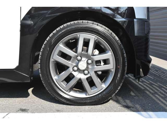 デリカミニ Ｔ　プレミアム　ナビ　電動両側スライドドア　ＭＩ‐ＰＩＬＯＴ　フルセグＴＶ　ＬＥＤランプ　クルコン　キーレスエントリー　ＡＢＳ　エアバッグ　パワステ　ベンチシート　オートエアコン　ターボ車　フロントカメラ　ナビＴＶ（19枚目）