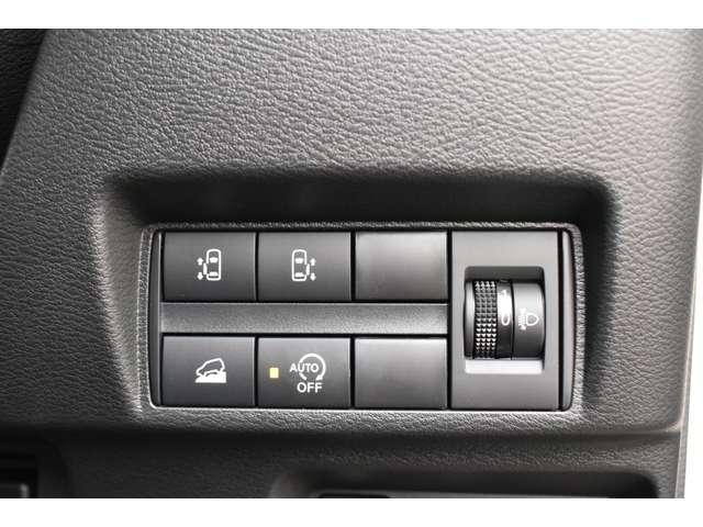 デリカミニ Ｔ　プレミアム　ナビ　両側電動スライドドア　ＭＩ‐ＰＩＬＯＴ　ＥＴＣ車載器　フルセグＴＶ　ＬＥＤランプ　クルコン　キーレスエントリー　ＡＢＳ　エアバッグ　パワステ　ベンチシート　オートエアコン　ターボ車　バックカメラ（11枚目）