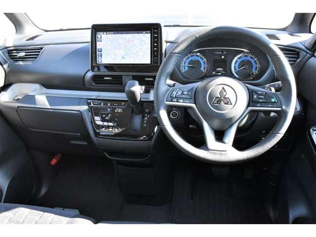 デリカミニ Ｔ　プレミアム　リミテッドエディション　９型メモリーナビ　ＭＩ－ＰＩＬＯＴ　ＥＴＣ２．０　（5枚目）