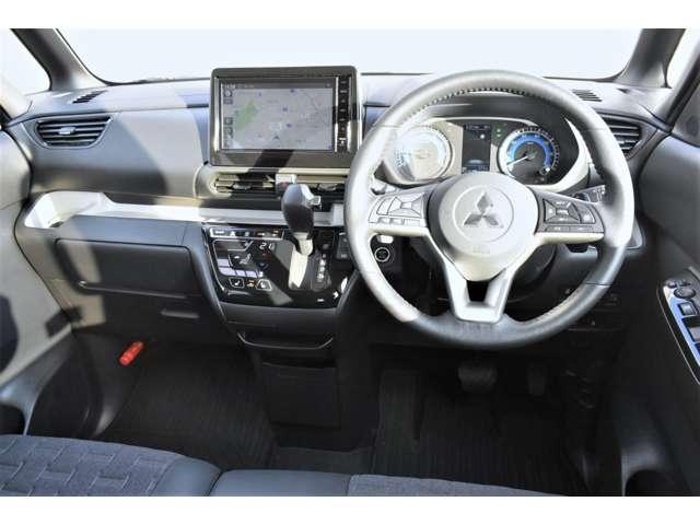 デリカミニ Ｔ　プレミアム　９型メモリーナビ　ＭＩ－ＰＩＬＯＴ　フルセグＴＶ　ＬＥＤランプ　クルコン　キーレスエントリー　ＡＢＳ　エアバッグ　パワステ　ベンチシート　オートエアコン　ターボ車　フロントカメラ　バックカメラ（5枚目）