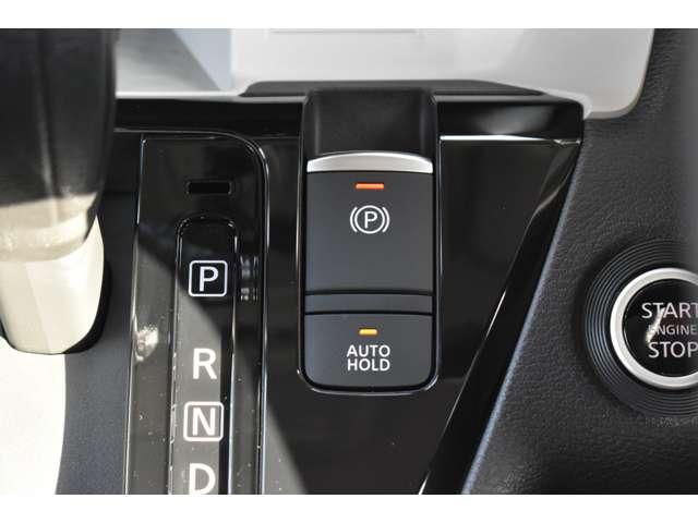 デリカミニ Ｔ　プレミアム　９型メモリーナビ　ＭＩ－ＰＩＬＯＴ　フルセグＴＶ　ＬＥＤランプ　クルコン　キーレスエントリー　ＡＢＳ　エアバッグ　パワステ　ベンチシート　オートエアコン　ターボ車　フロントカメラ　バックカメラ（9枚目）