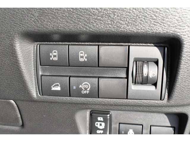 デリカミニ Ｔ　プレミアム　９型メモリーナビ　ＭＩ－ＰＩＬＯＴ　フルセグＴＶ　ＬＥＤランプ　クルコン　キーレスエントリー　ＡＢＳ　エアバッグ　パワステ　ベンチシート　オートエアコン　ターボ車　フロントカメラ　バックカメラ（11枚目）