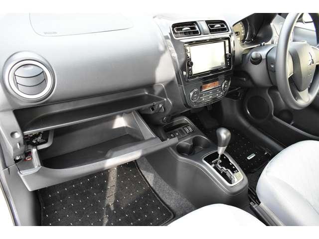 ミラージュ Ｍ　ナビ　シートヒーター　ＥＴＣ　バックカメラ　横滑り防止　フルセグテレビ　ＤＶＤ再生　ＥＴＣ　ＡＢＳ　アイドリングストップ　盗難防止装置　エアコン　アルミホイール　パワーウインドウ　助手席エアバッグ（14枚目）