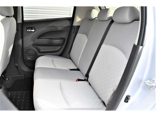 ミラージュ Ｍ　ナビ　シートヒーター　ＥＴＣ　バックカメラ　横滑り防止　フルセグテレビ　ＤＶＤ再生　ＥＴＣ　ＡＢＳ　アイドリングストップ　盗難防止装置　エアコン　アルミホイール　パワーウインドウ　助手席エアバッグ（16枚目）