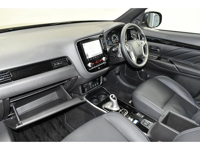 オールブラックスエディション スマホ連携ナビ 電気温水式ヒーター AC100V電源 全周囲カメラ レーダークルーズ 後側方車両検知システム(10枚目)