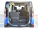 分割可倒式リヤシート。積む荷物にあわせて手軽にシートアレンジを楽しめます。