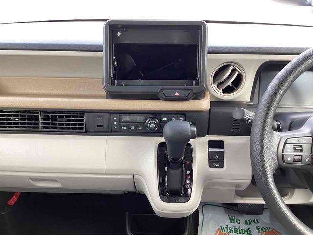 N-BOX ベースグレード バックカメラ 両側スライド・片側電動 クリアランスソナー オートクルーズコントロール レーンアシスト オートライト スマートキー アイドリングストップ 電動格納ミラー シートヒーター ベンチシート(12枚目)