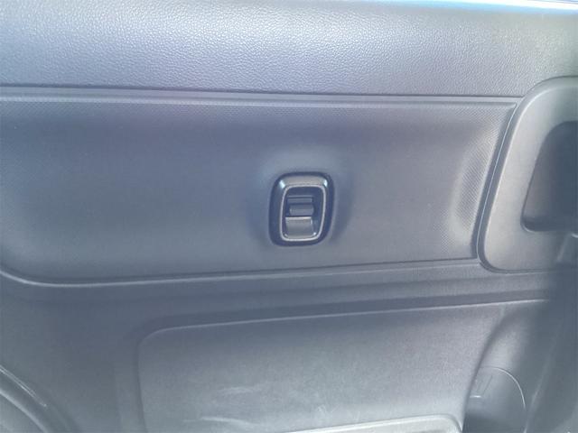 スペーシアカスタム ハイブリッドGS ETC 両側スライド・片側電動 クリアランスソナー オートクルーズコントロール レーンアシスト 衝突被害軽減システム オートライト スマートキー アイドリングストップ 電動格納ミラー シートヒーター(38枚目)