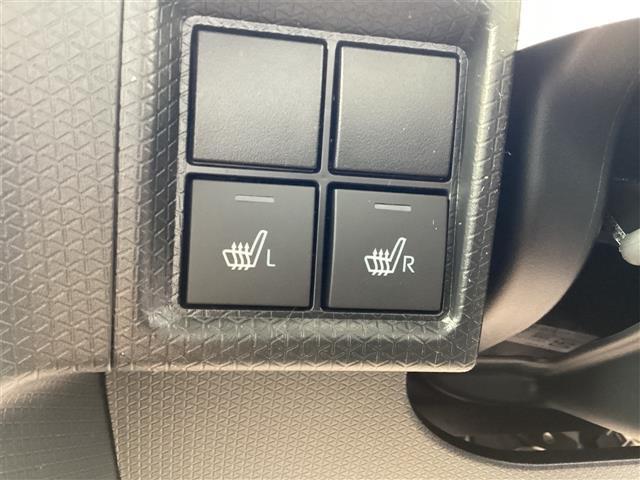 タント Ｘ　バックカメラ　両側スライド・片側電動　クリアランスソナー　衝突被害軽減システム　オートライト　ＬＥＤヘッドランプ　スマートキー　アイドリングストップ　電動格納ミラー　シートヒーター　ベンチシート（11枚目）