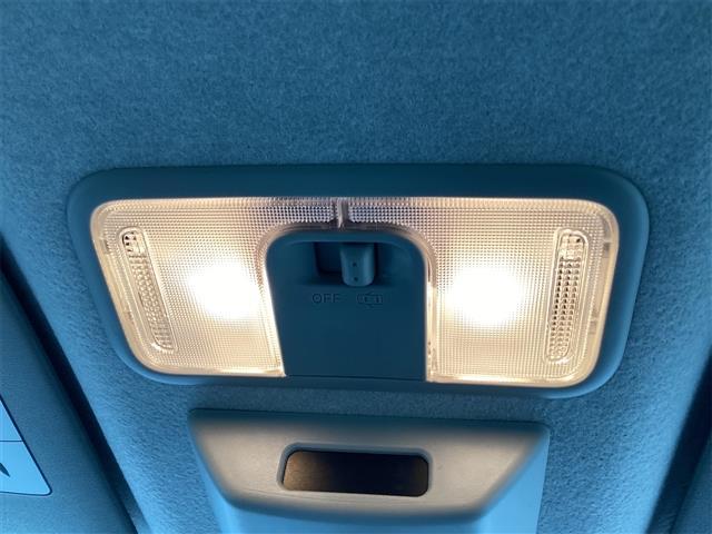 タント Ｘ　バックカメラ　両側スライド・片側電動　クリアランスソナー　衝突被害軽減システム　オートライト　ＬＥＤヘッドランプ　スマートキー　アイドリングストップ　電動格納ミラー　シートヒーター　ベンチシート（26枚目）