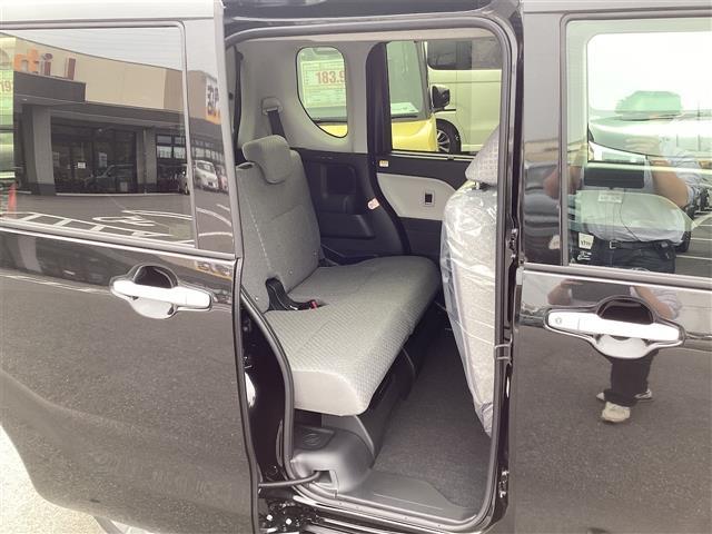 タント Ｘ　バックカメラ　両側スライド・片側電動　クリアランスソナー　衝突被害軽減システム　オートライト　ＬＥＤヘッドランプ　スマートキー　アイドリングストップ　電動格納ミラー　シートヒーター　ベンチシート（27枚目）