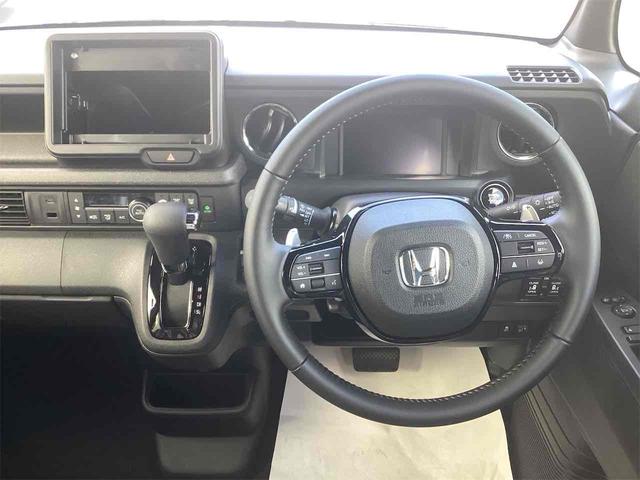 N-BOXカスタム ターボ バックカメラ 両側電動スライドドア クリアランスソナー オートクルーズコントロール レーンアシスト オートライト スマートキー アイドリングストップ 電動格納ミラー シートヒーター CVT ESC(6枚目)