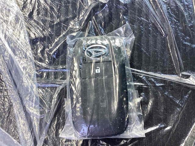 ハイゼットトラック ジャンボエクストラ 軽トラック CVT 衝突被害軽減システム クリアランスソナー スマートキー アイドリングストップ 電動格納ミラー ESC エアコン パワーウィンドウ(12枚目)