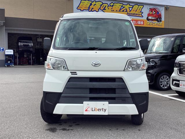 ハイゼットカーゴ スペシャル　ＡＴ　両側スライドドア　アイドリングストップ　ＡＢＳ　マニュアルエアコン　パワーステアリング　運転席エアバッグ　助手席エアバッグ（15枚目）