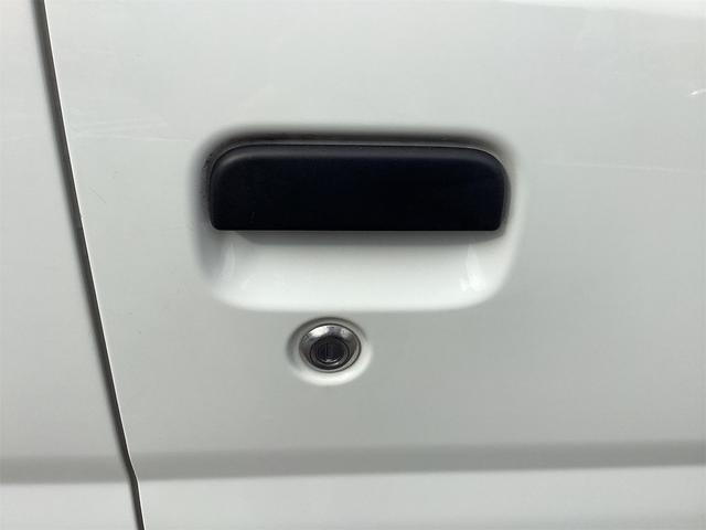 ハイゼットカーゴ スペシャル　ＡＴ　両側スライドドア　アイドリングストップ　ＡＢＳ　マニュアルエアコン　パワーステアリング　運転席エアバッグ　助手席エアバッグ（20枚目）