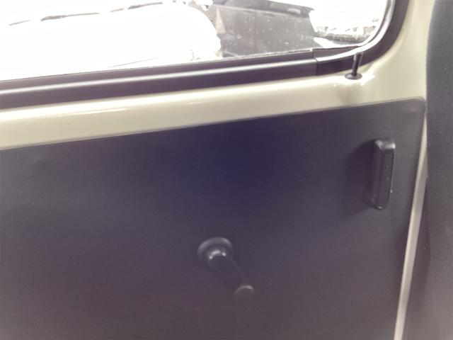 ハイゼットカーゴ スペシャル　ＡＴ　両側スライドドア　アイドリングストップ　ＡＢＳ　マニュアルエアコン　パワーステアリング　運転席エアバッグ　助手席エアバッグ（30枚目）