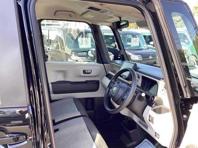 Ｎ－ＢＯＸ ベースグレード　バックカメラ　両側スライド・片側電動　クリアランスソナー　レーンアシスト　オートライト　スマートキー　電動格納ミラー　シートヒーター　ＣＶＴ　ＥＳＣ　ＵＳＢ　Ｂｌｕｅｔｏｏｔｈ　エアコン（31枚目）