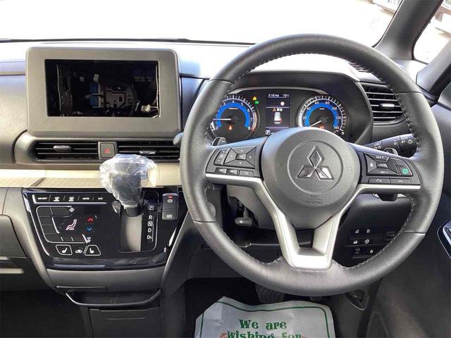 デリカミニ T プレミアム 全周囲カメラ 両側電動スライドドア クリアランスソナー オートクルーズコントロール オートライト スマートキー アイドリングストップ 電動格納ミラー シートヒーター ベンチシート CVT ルーフレール(6枚目)