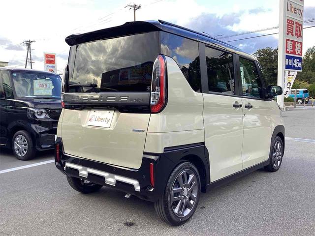 デリカミニ T プレミアム 全周囲カメラ 両側電動スライドドア クリアランスソナー オートクルーズコントロール オートライト スマートキー アイドリングストップ 電動格納ミラー シートヒーター ベンチシート CVT ルーフレール(18枚目)