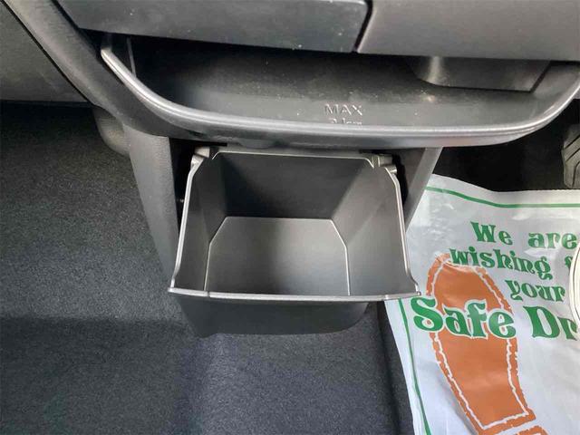 デリカミニ T プレミアム 全周囲カメラ 両側電動スライドドア クリアランスソナー オートクルーズコントロール オートライト スマートキー アイドリングストップ 電動格納ミラー シートヒーター ベンチシート CVT ルーフレール(39枚目)