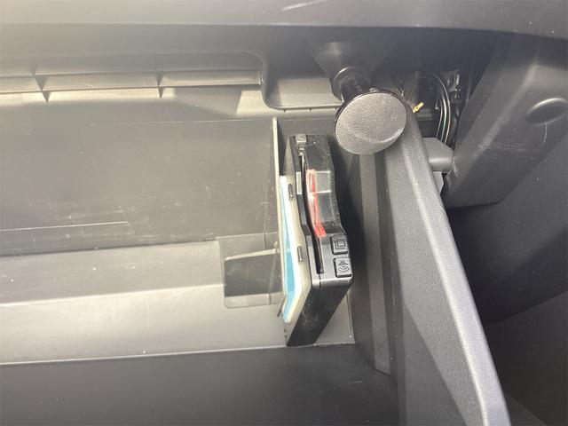 高速走行もスムーズにお支払いが可能な【ＥＴＣ】ご納車までにセットアップを行い、ご納車時にはご利用いただけるようにいたします。