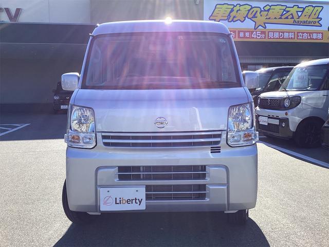 ＮＶ１００クリッパーバン ＤＸ　ＧＬパッケージ　軽バン　ＡＴ　衝突被害軽減システム　クリアランスソナー　レーンアシスト　両側スライドドア　アイドリングストップ　電動格納ミラー　オートライト　ＥＳＣ　エアコン　パワーウィンドウ（6枚目）